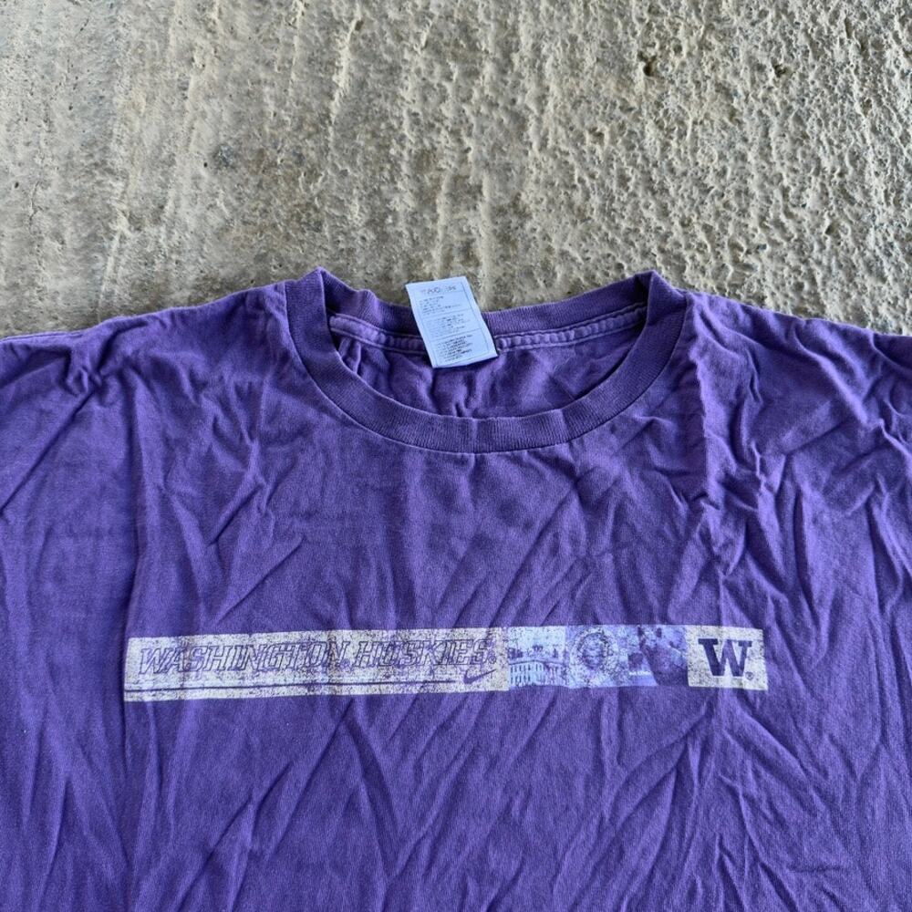 VINTAGE Y2K NIKE WASHINGTON HUSKIES T-SHIRT FADED PURPLE GRAPHIC NCAA MENS XL